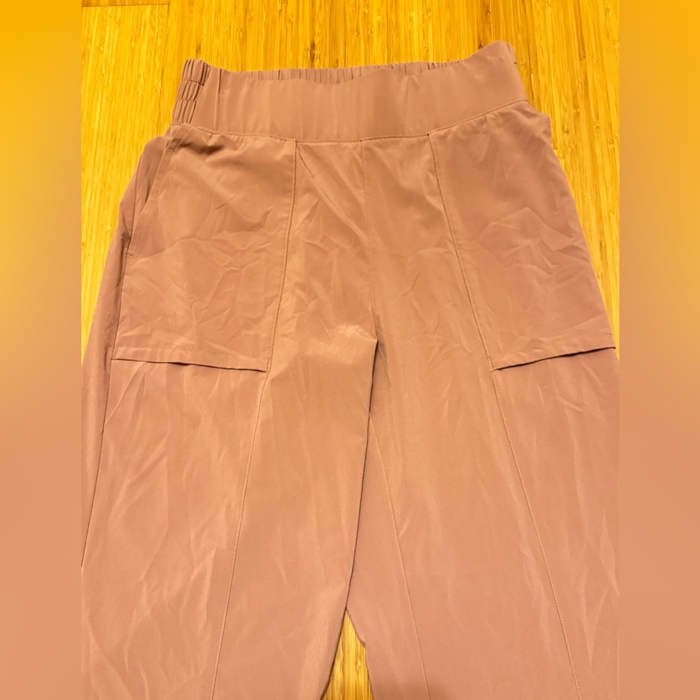 Columbia Women's Boundless Beauty™ Wide Capris II Mauve - Picture 5 of 10